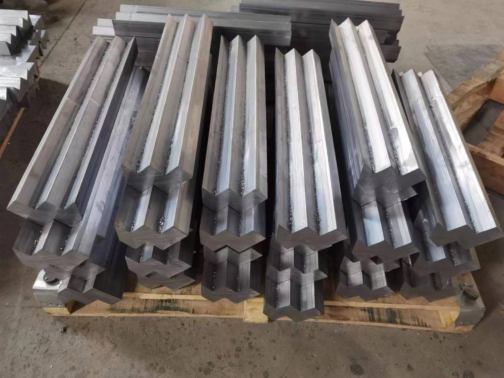 潮州铅棒安装方法